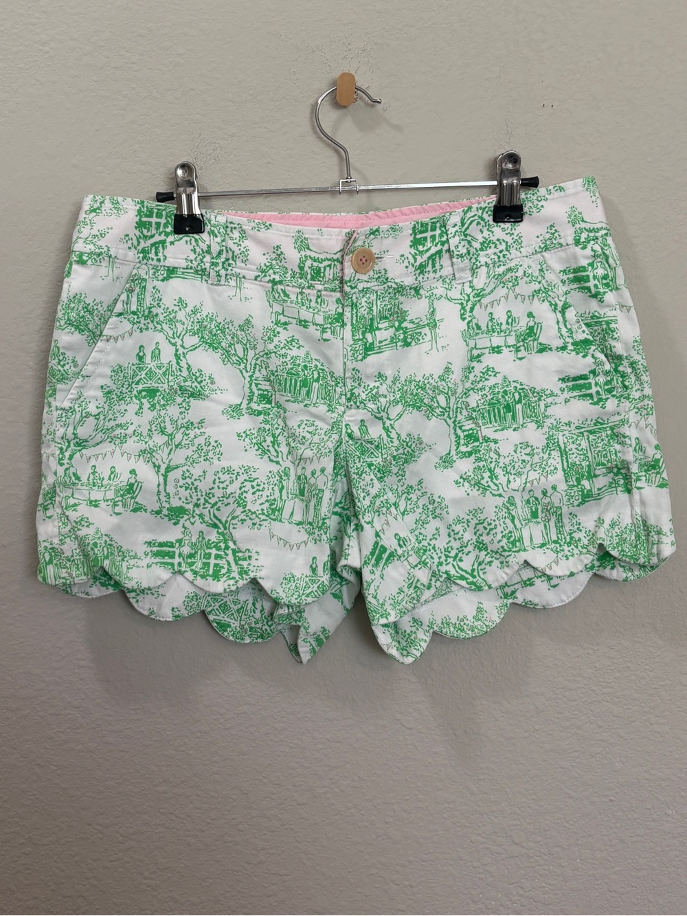Lilly Pulitzer Spring Fever Toile Print Scallop Hem Shorts Size 4